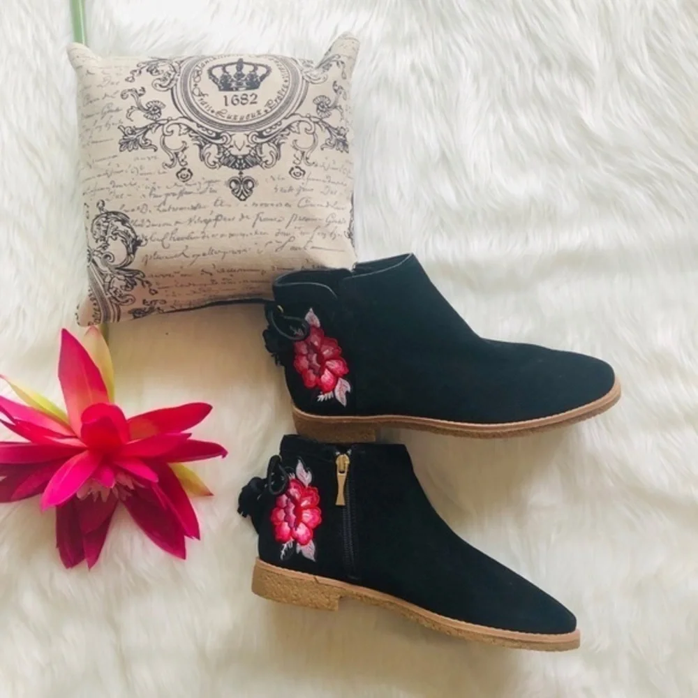 kate spade Bellville embroidered suede bootie, 6